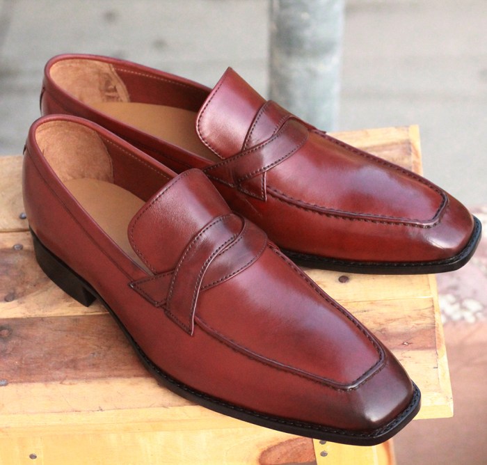 Mens leather loafer dress shoes